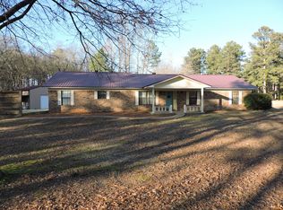 586 Highway 82, Stamps, AR 71860
