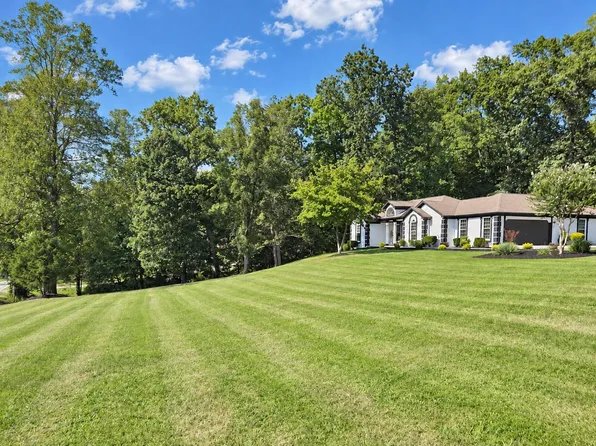 25 Middle Valley Rd, Hardy, VA 24101