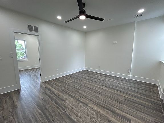 5th image of 1808 W Susquehanna Ave #B