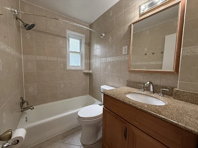 5835 Mount Vernon Dr — Photo 10