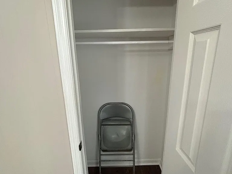 2803 Hester Ln NW — Photo 8