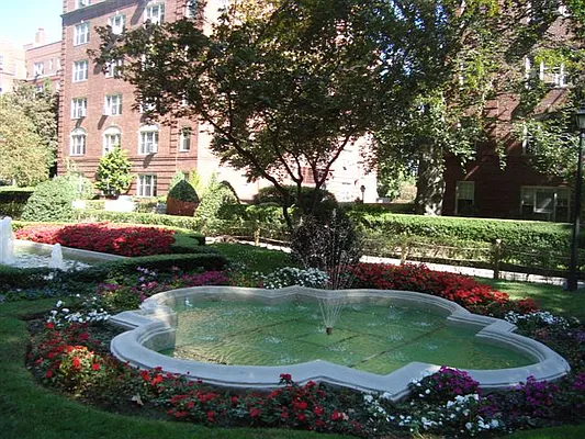 Sold by Benjamin Realty Since 1980 | media 24