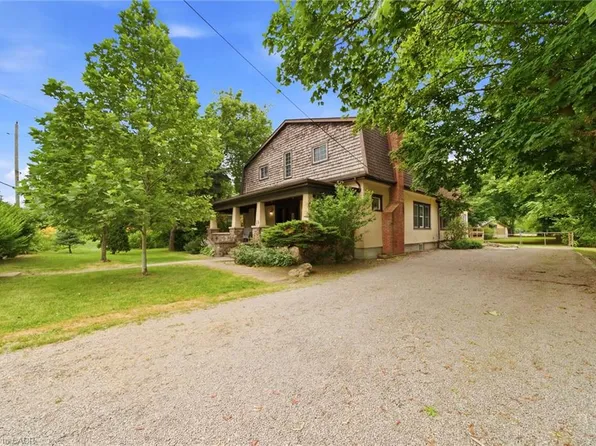 211 Canborough St, West Lincoln, ON L0R 2A0