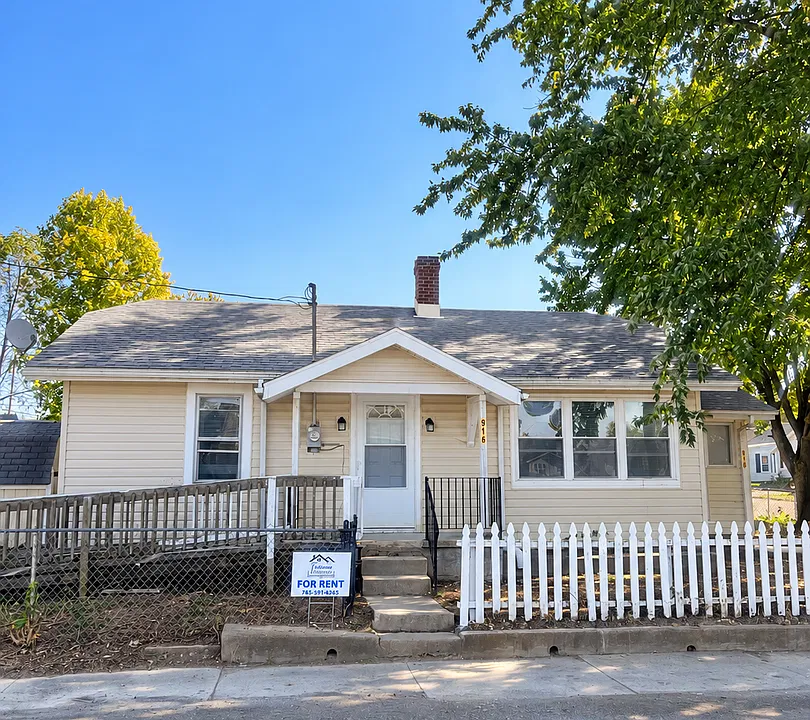 916 W 14th St