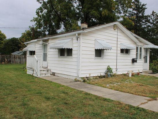 134 S Jefferson St, Lockport, IL 60441