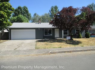 4832 Regal Dr NE, Salem, OR 97301
