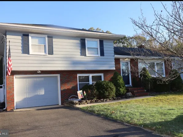 1126 Linda Ln, Vineland, NJ 08360