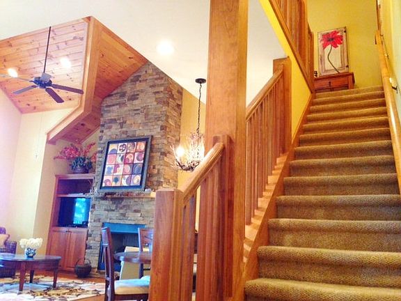 4th image of 195 Whispering Woods Ln