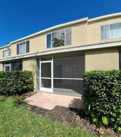 12415 Berkeley Square Dr — Photo 31