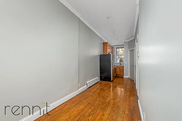 Rented by Rennit Inc. | media 37