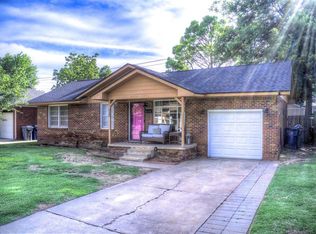 9613 Ridgeview Dr, The Village, OK 73120