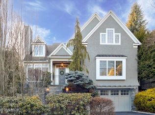 340 Valley Rd UNIT 7, Cos Cob, CT 06807