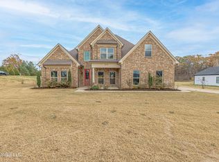 2636 Rodeo Way, Nesbit, MS 38651