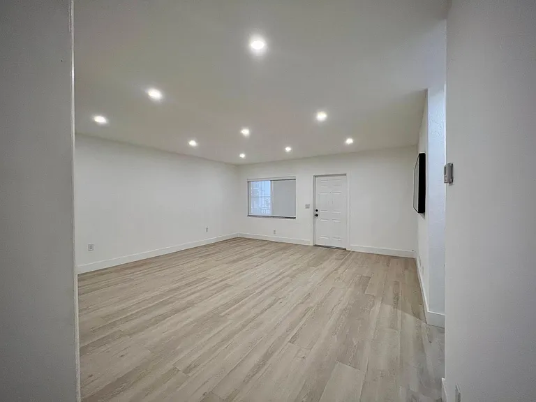 2200 S Ocean Dr #214 — Photo 7