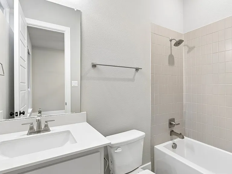 4630 Summerville Ln — Photo 23