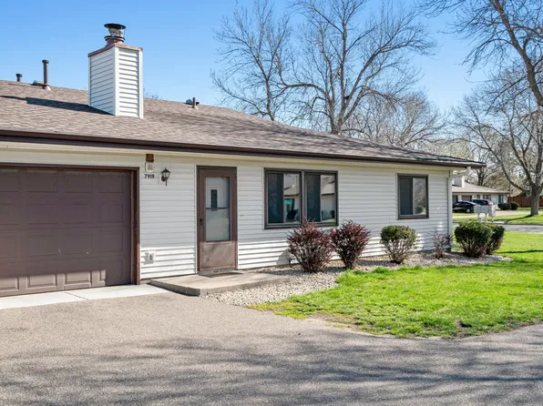 7919 85th Ct N, Brooklyn Park, MN 55445