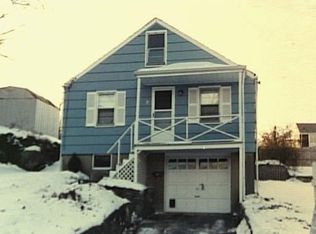 15 Avenue B S, Norwalk, CT 06854