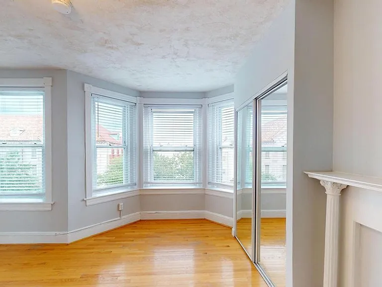1228 Fairmont St NW — Photo 32