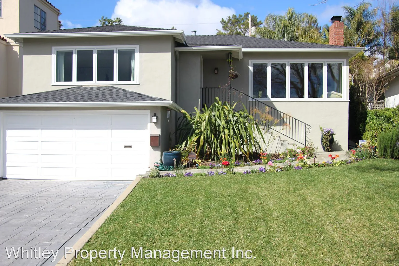 444 Georgetown Ave photo 1