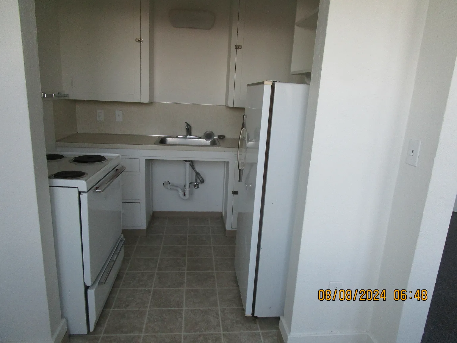 Studio, 435 sqft, $900 — Photo 4