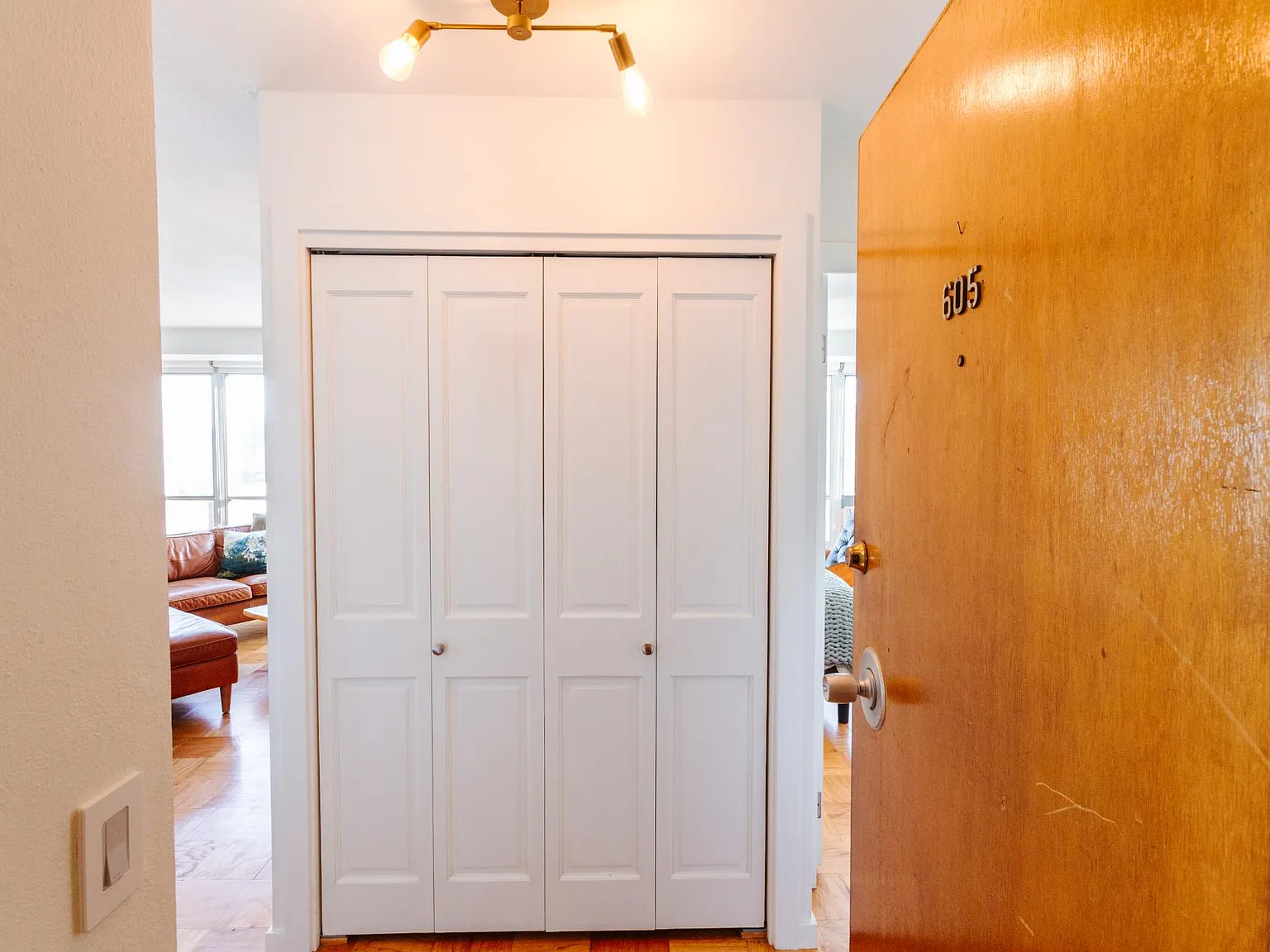 1 bed, 640 sqft, $2,695 — Photo 2