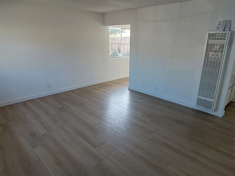 230 S Azusa Ave #2 — Photo 7
