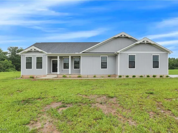 63550 Wintergreen Rd, Lore City, OH 43755