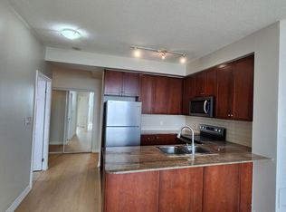 3504 Hurontario St #1001, Mississauga, ON L5B 0B9