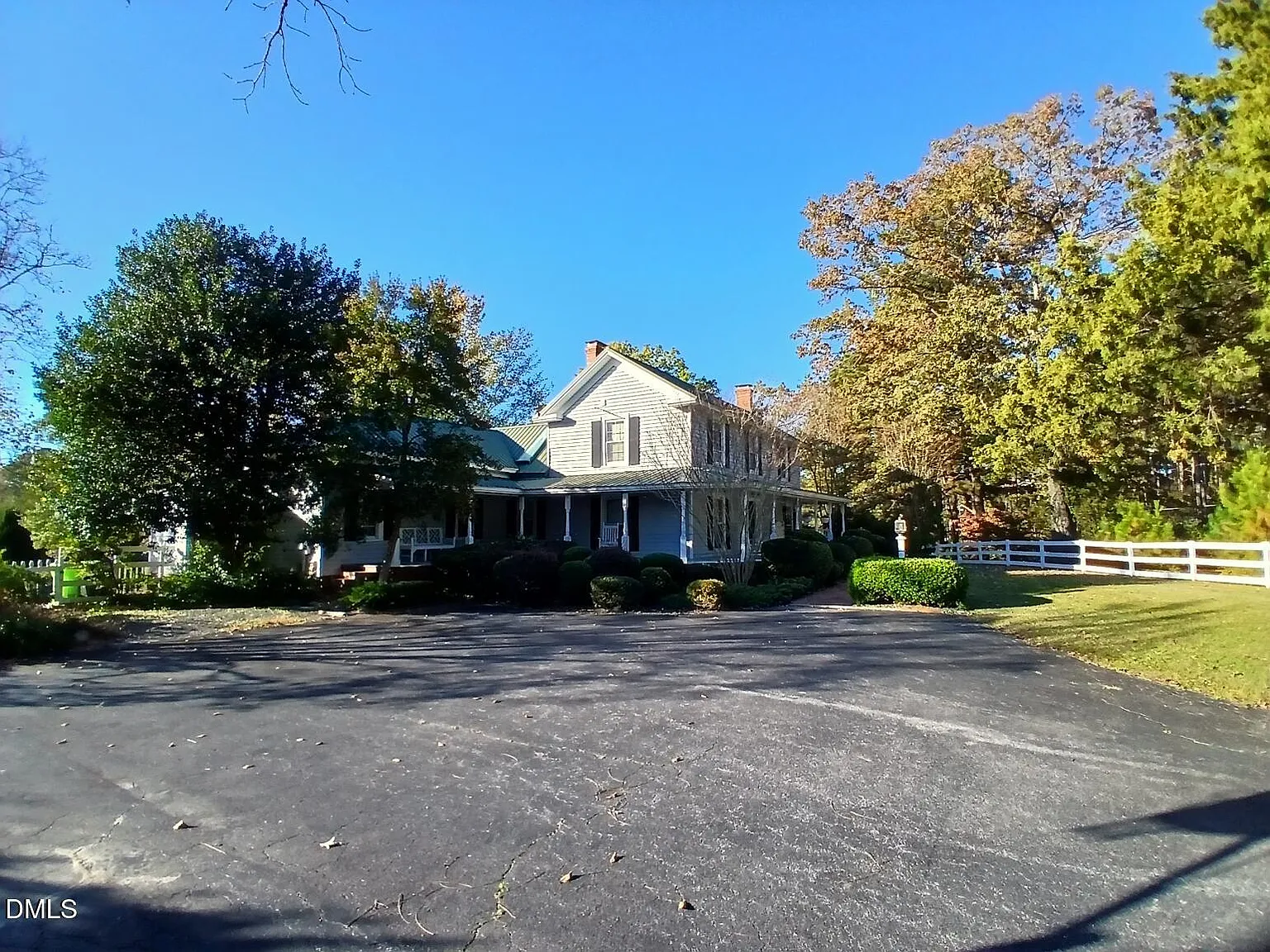 Enjoy Farmhouse Living — Photo 4