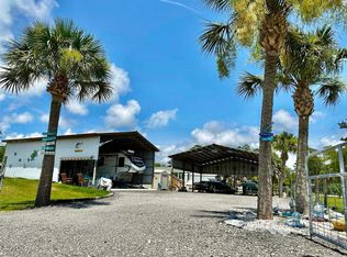 502 5th Ave NW, Steinhatchee, FL 32359