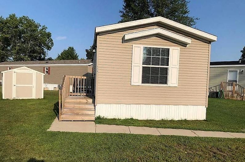 1st image of 1800 W Main St #124