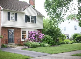 18128 Scottsdale Blvd, Shaker Heights, OH