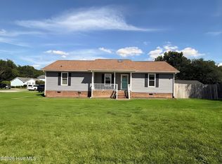 1511 Westmont Dr, Greenville, NC 27834