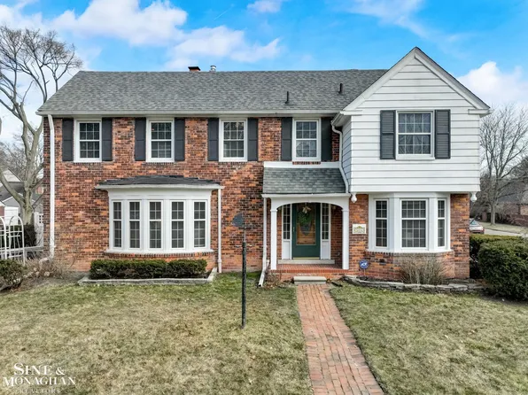 606 Pemberton Rd, Grosse Pointe Park, MI 48230