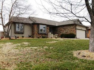 4621 N Farmstead Ct, Wichita, KS 67220