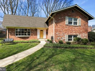 6706 Old Stage Rd, Rockville, MD 20852