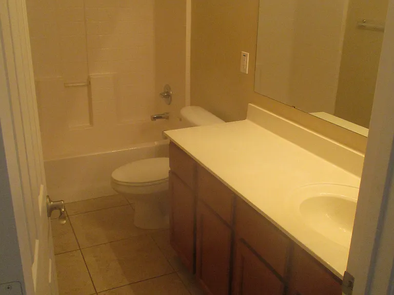 4112 W Allen St — Photo 9