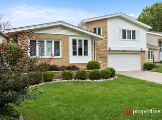 433 Brookside Dr, Wilmette, IL