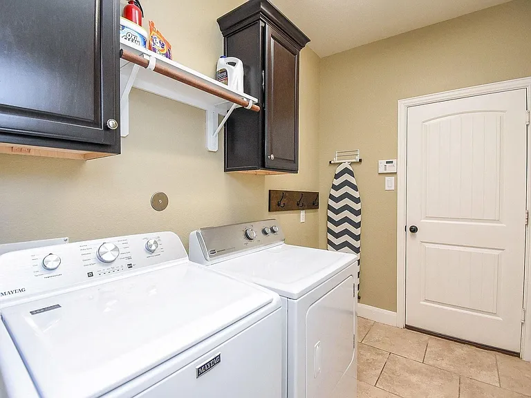 26230 Rustic Woods Ln — Photo 23