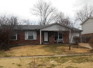 1954 Night Dr, Florissant, MO