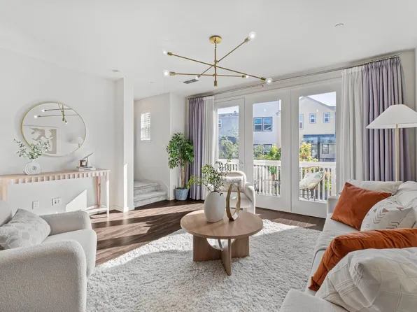 810 Cotati Ter Unit 5, Sunnyvale, CA 94085