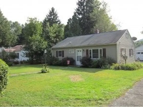 21 Cherry Dr, Conklin, NY 13748