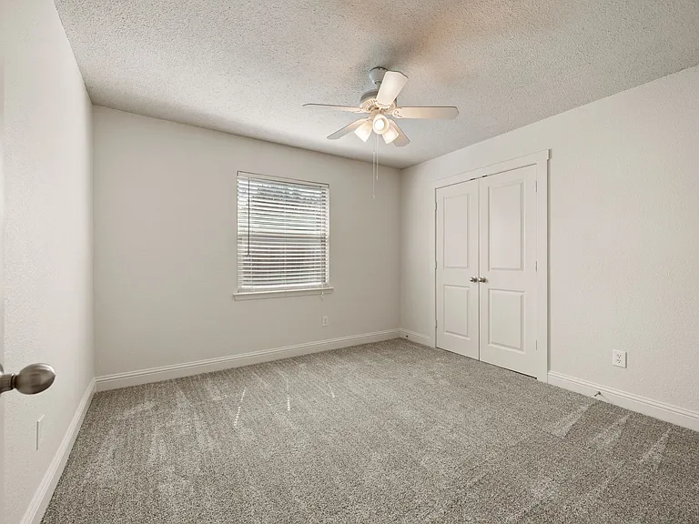 6728 Fair Meadows Dr — Photo 15