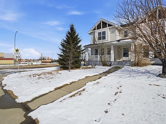 2nd image of 469 Cranberry Way