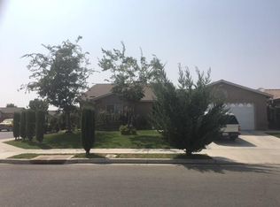 1960 Madison Dr, Madera, CA