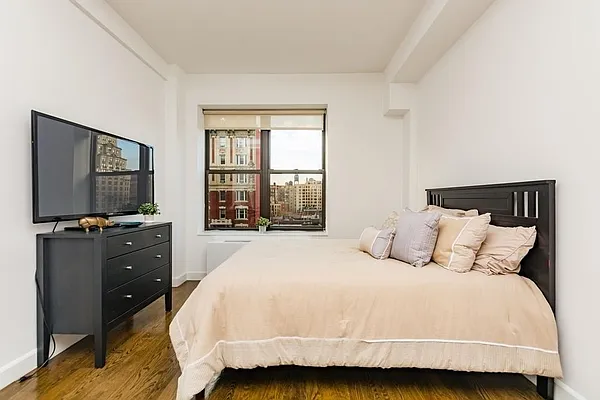 Rented by Bridgeline Property Management, LLC | media 14