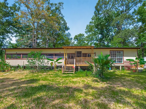 136 County Road 3708, Splendora, TX 77372