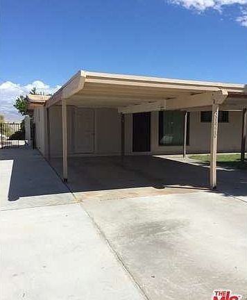 4th image of 30920 Mission Dr