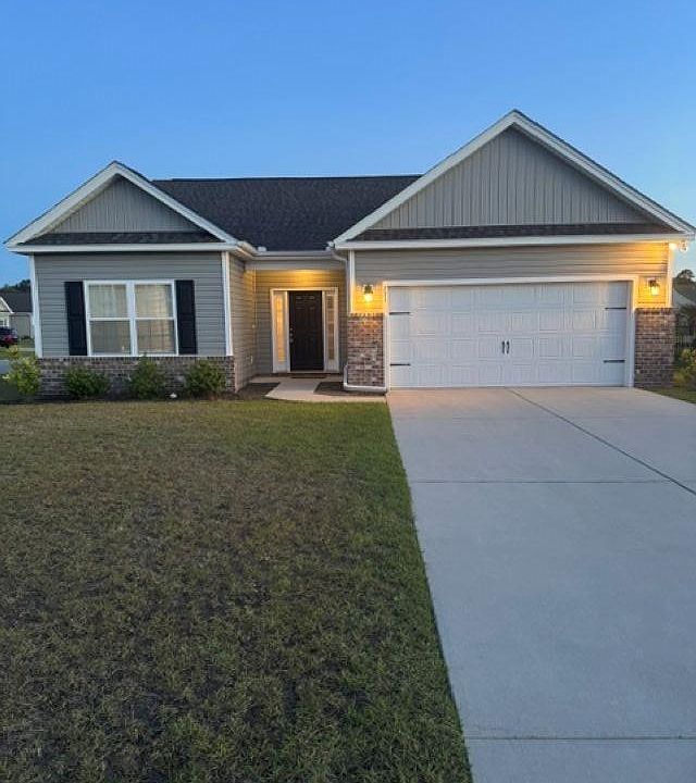 1st image of 271 Palm Terrace Loop