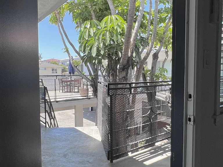 1325 Manhattan Beach Blvd #H — Photo 18